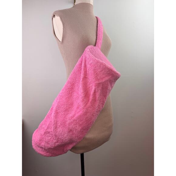 Surf Gypsy Handbag Pink Terry Cloth Rolled-Up Yoga Mat Crossbody Sling Bag NEW - Picture 1 of 3